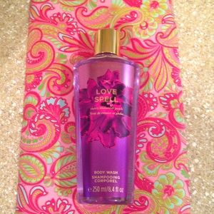 Victoria Secret Love Spell Body Wash 8.4 fl oz